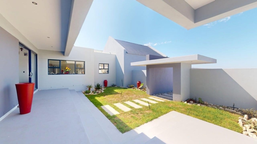 3 Bedroom Property for Sale in Olifantskop Western Cape